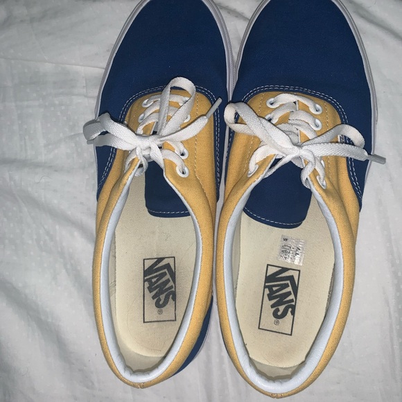 Checkered Sole Vans - Picture 2 of 4